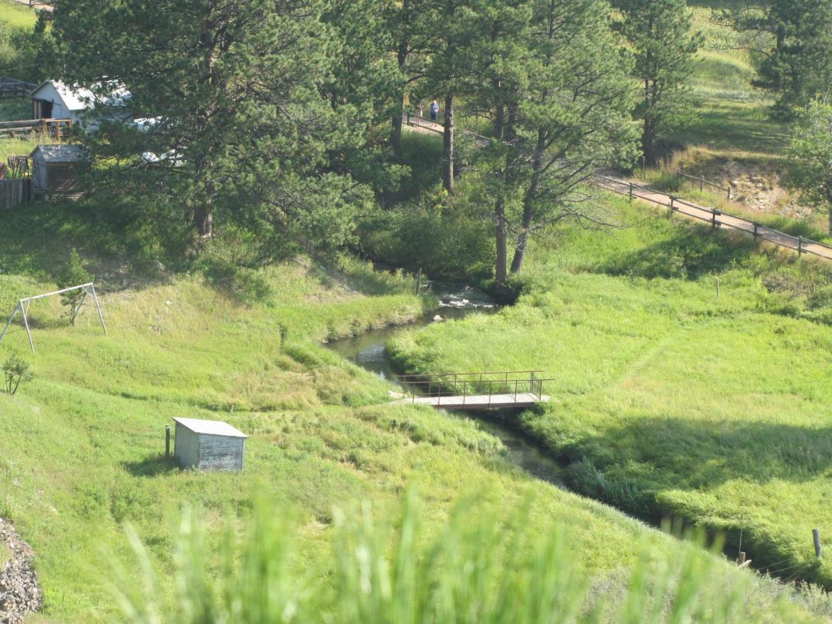 Black Hills Cabins At Quail'S Crossing Hill City Esterno foto