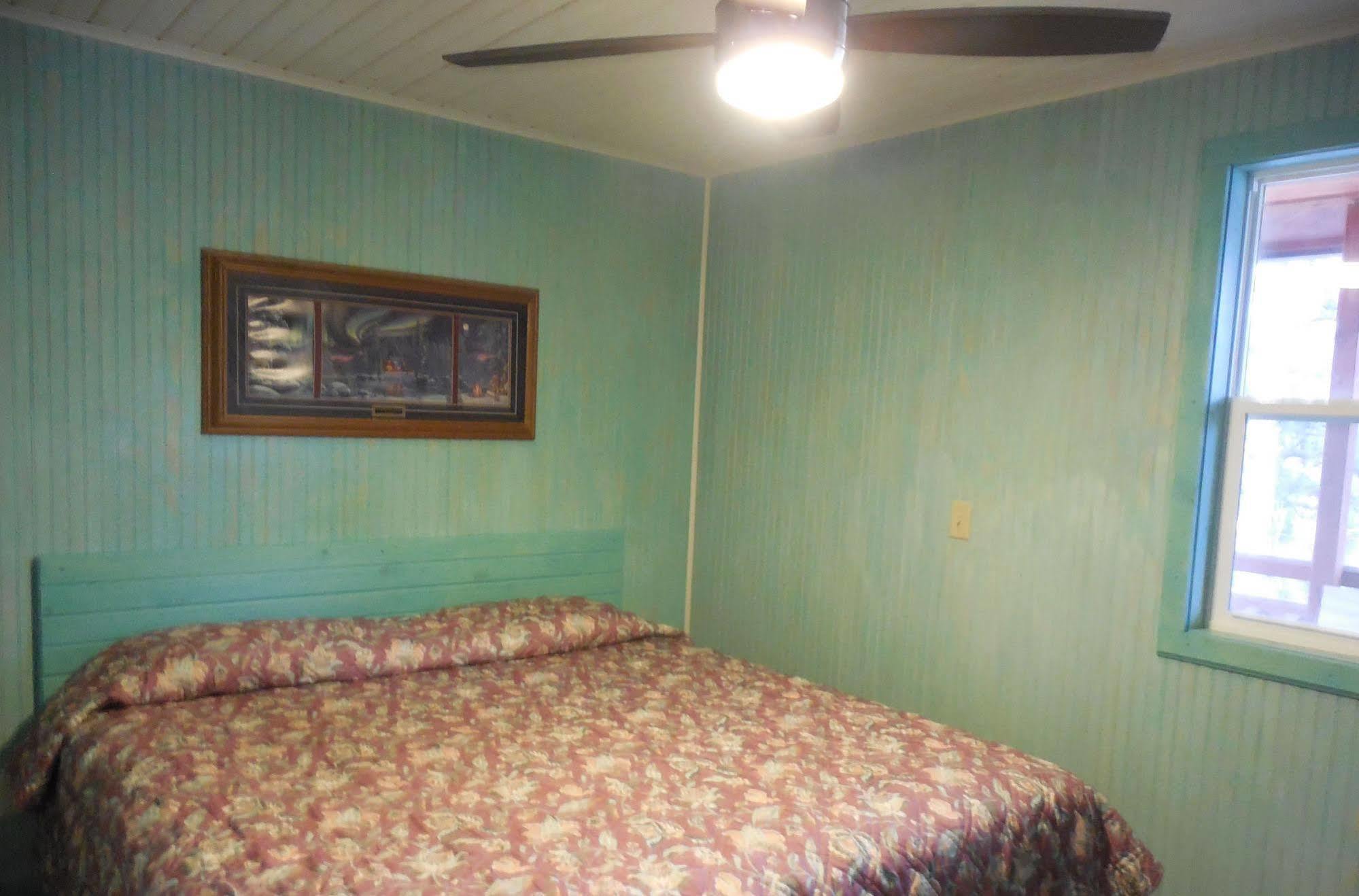 Black Hills Cabins At Quail'S Crossing Hill City Esterno foto